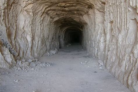 lubnan-da-yeralti-sehirleri-ve-gizemli-tuneller