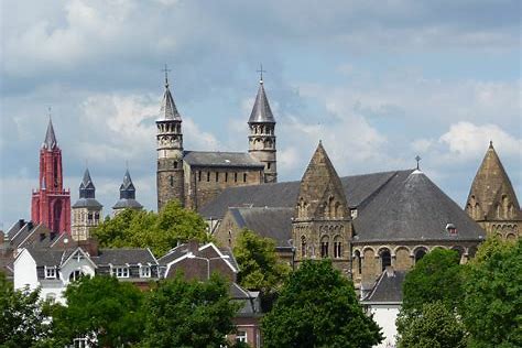 maastricht-gezi-rehberi