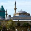 konya-da-gizemli-mevlana-turbesi-ve-beysehir-golu